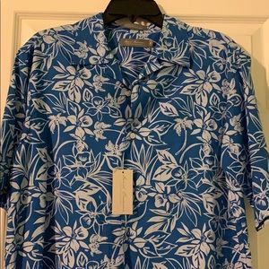 NWT Danielle Cremieux Men’s shirt, Size S